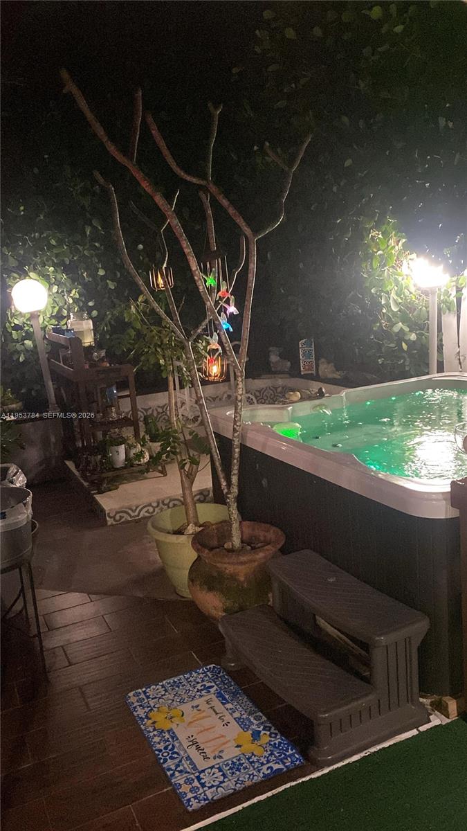 12320 Southwest 39th Street Miami, FL 33175 - Photo 36 of 41