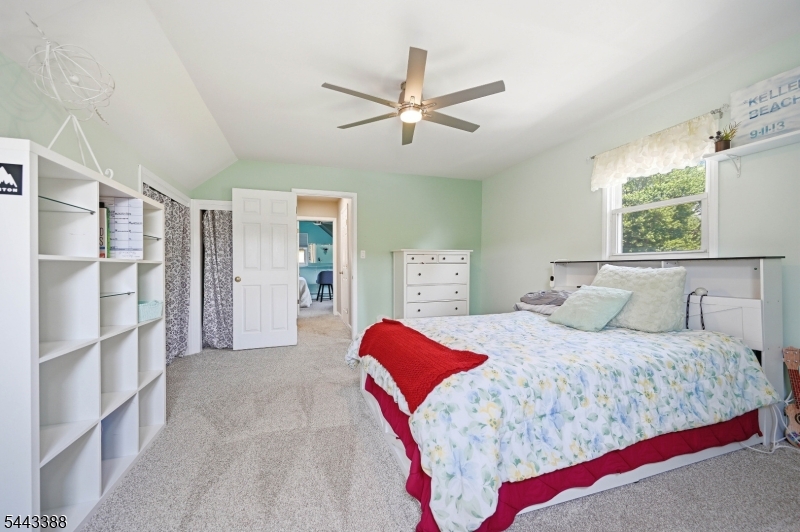 52 Roxbury Drive Kenvil, NJ 07847 - Photo 18 of 39