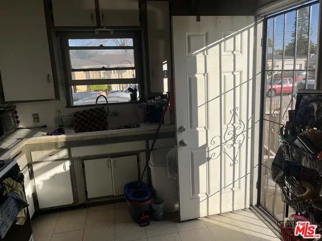 $750,000 | 1068 McDonald Avenue, Wilmington, CA 90744