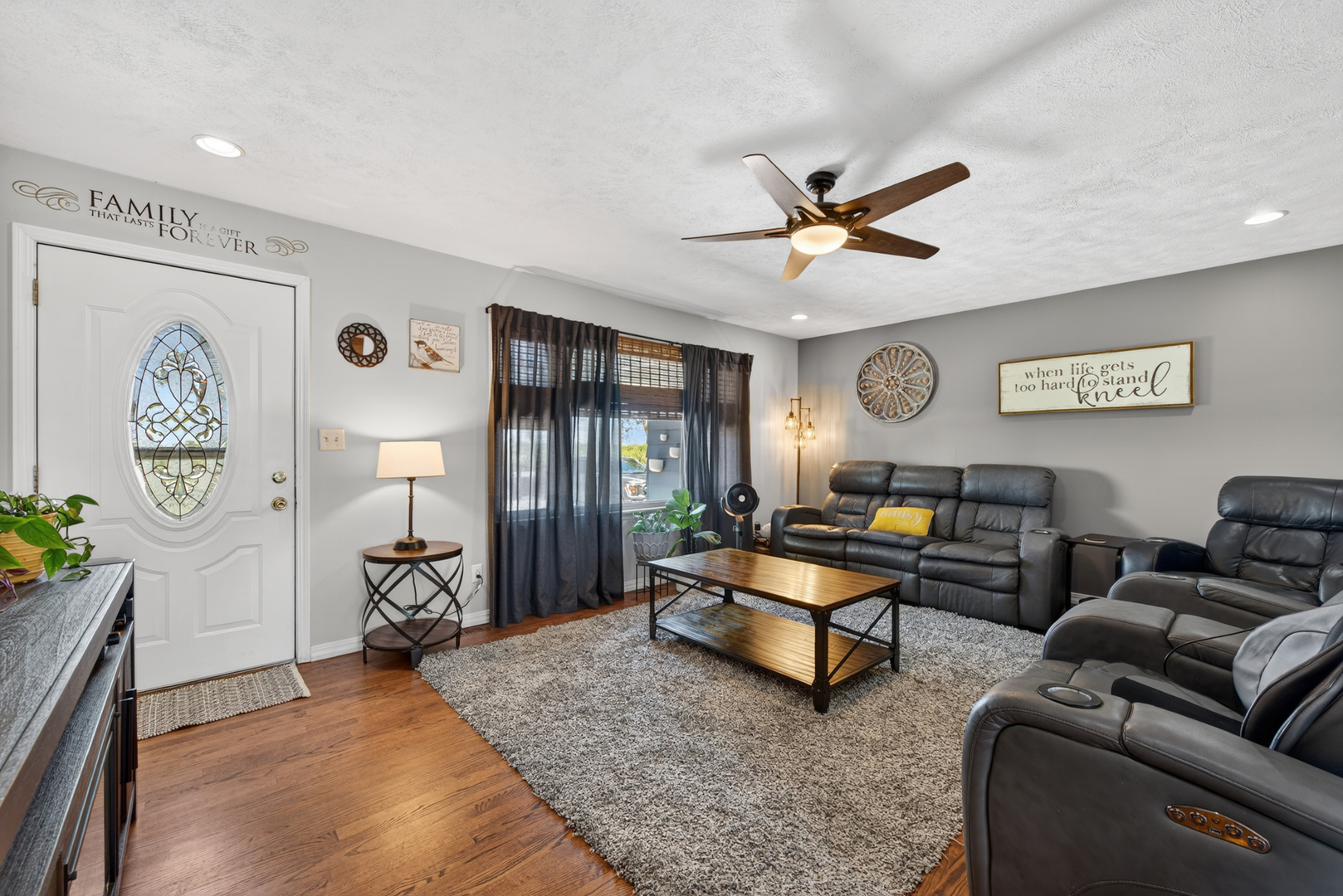 6395 Pine Bluff Road Morris, IL 60450 - Photo 3 of 35 Gallery Image 3