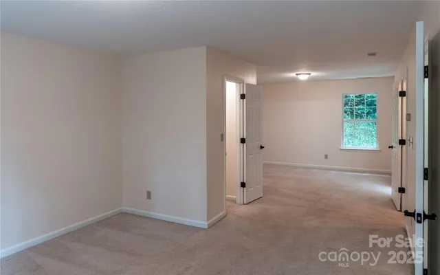 $670,000 | 166 Jay Bird Drive, Sylva, NC 28779