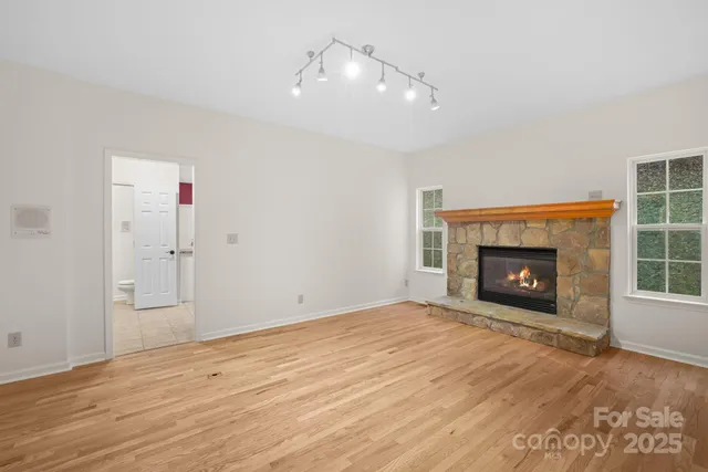 $670,000 | 166 Jay Bird Drive, Sylva, NC 28779