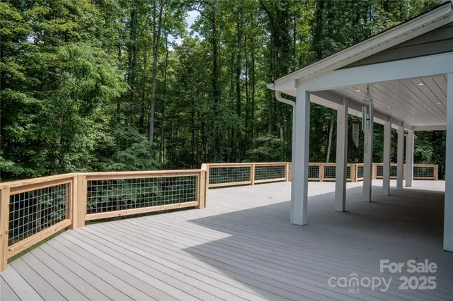 $670,000 | 166 Jay Bird Drive, Sylva, NC 28779