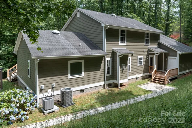 $670,000 | 166 Jay Bird Drive, Sylva, NC 28779