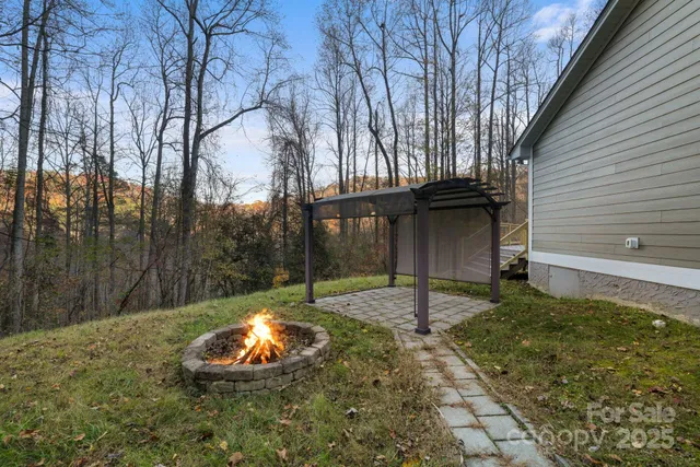 $670,000 | 166 Jay Bird Drive, Sylva, NC 28779