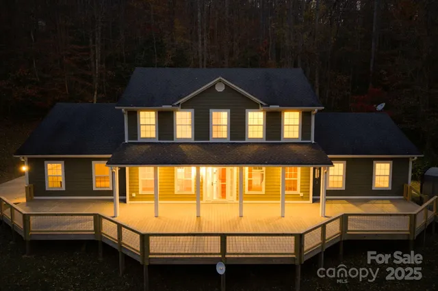 $670,000 | 166 Jay Bird Drive, Sylva, NC 28779