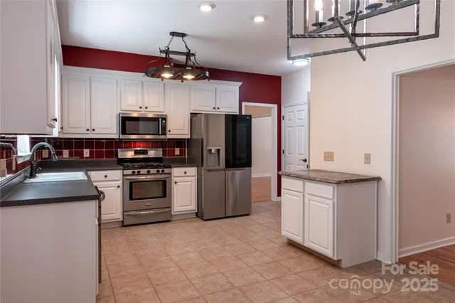 $670,000 | 166 Jay Bird Drive, Sylva, NC 28779