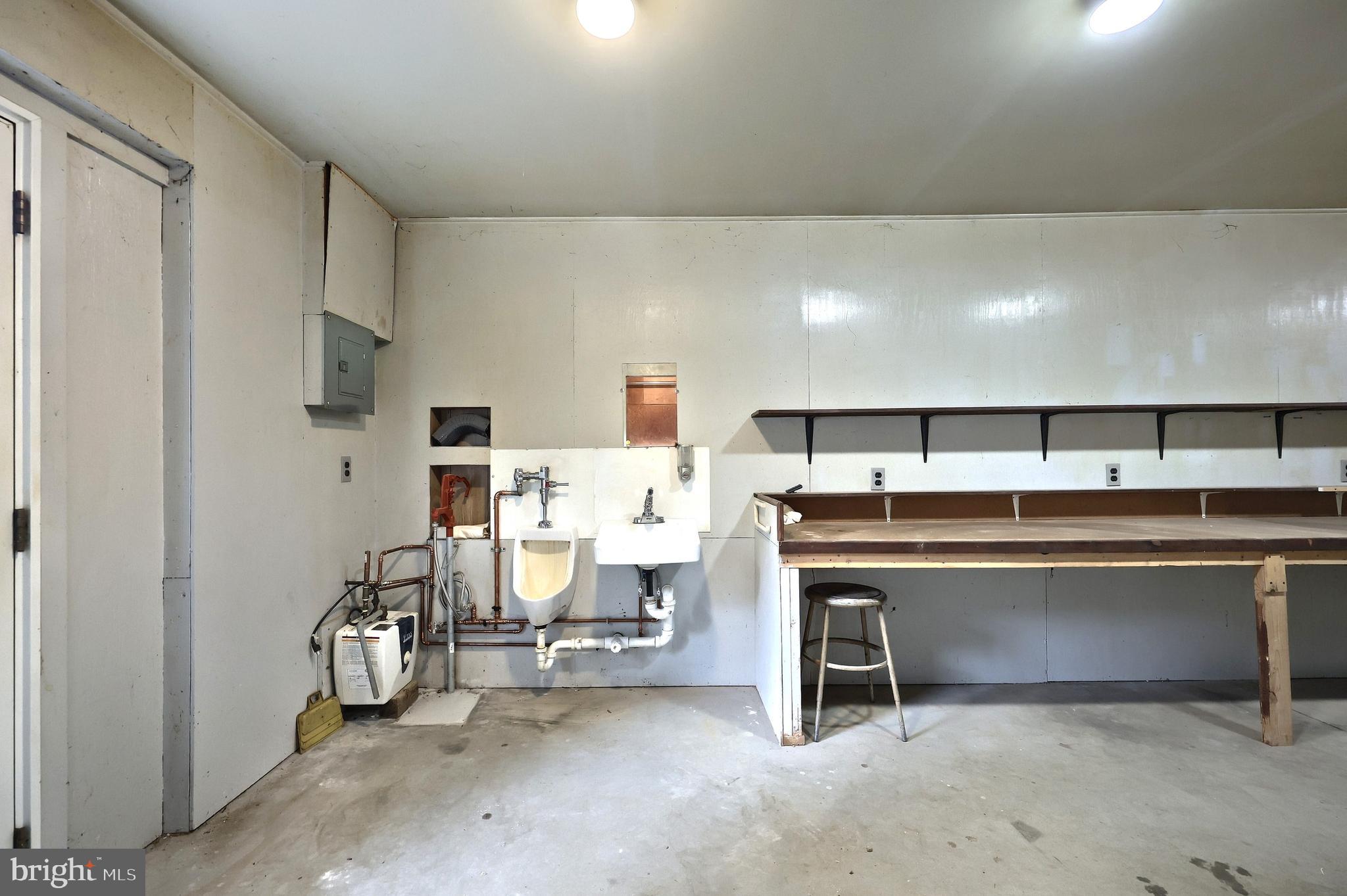 1063 Porters Road Spring Grove, PA 17362 - Photo 47 of 56 a view of a room with gym equipment