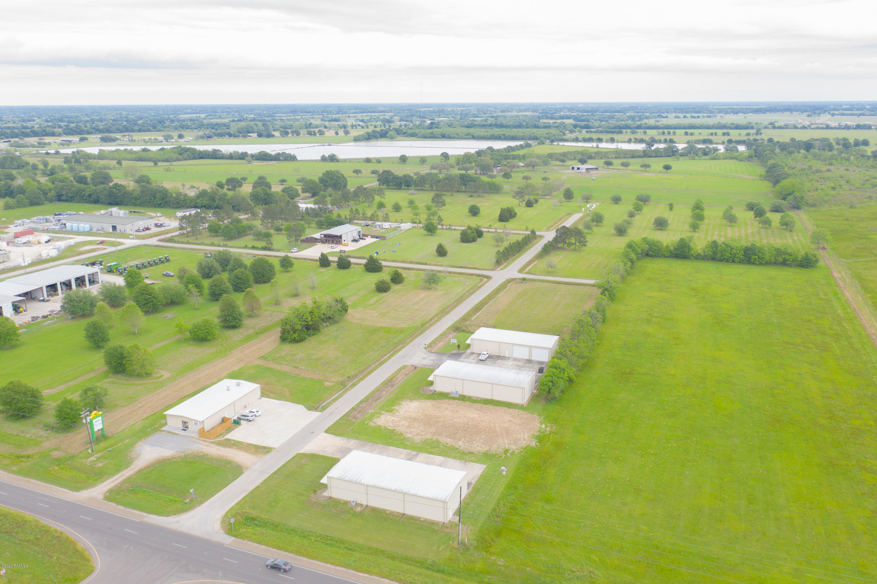 2 Deere Park Road Abbeville, LA 70510 - Photo 5 of 9 DP Main 2