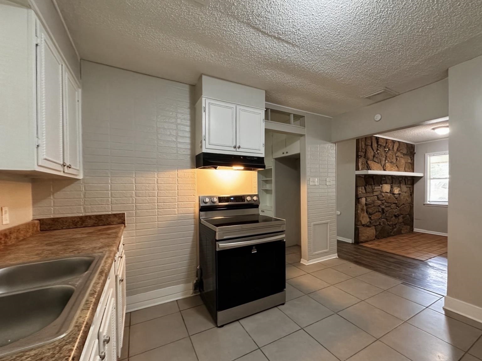 7786 Shamrock Road Millington, TN 38053 - Photo 2 of 11