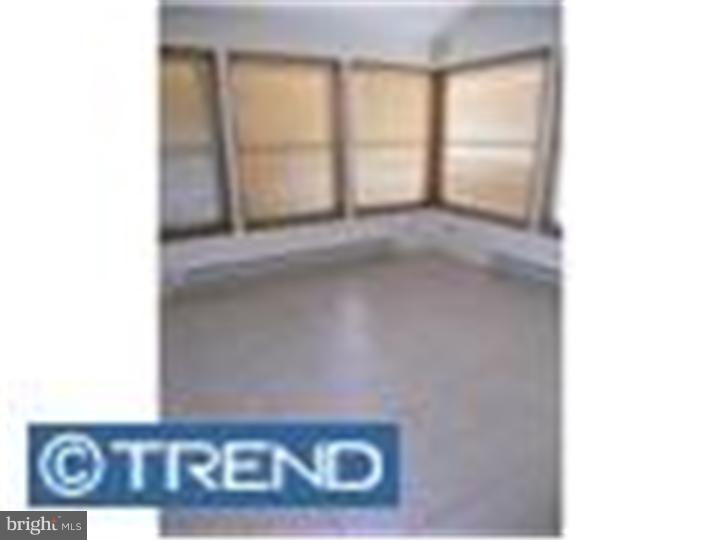110 Meadowlark Road Stratford, NJ 08084 - Photo 8 of 11 Sun Room