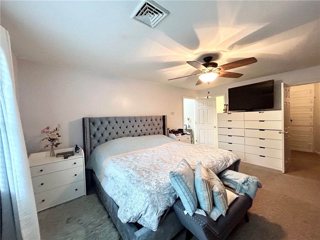 215 Roberts Street Woonsocket, RI 02895 - Photo 8 of 20 Gallery Image 8