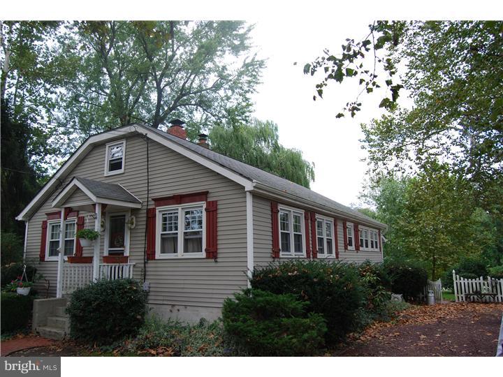 320 Red Lion Road Southampton, NJ 08088 - Photo 3 of 24 Exterior Side