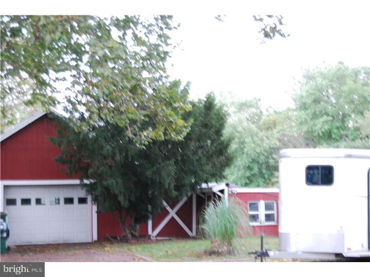 320 Red Lion Road Southampton, NJ 08088 - Photo 7 of 24 Barn