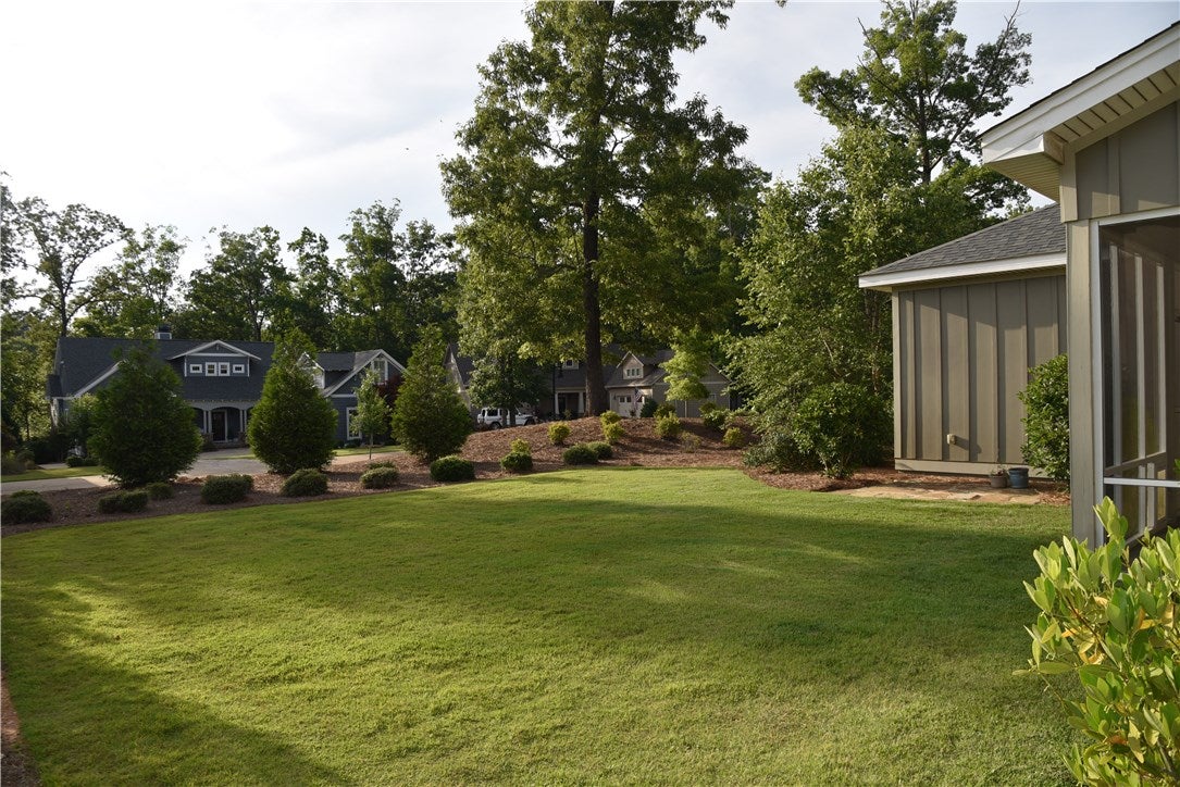 2206 Quail Ridge Opelika, AL 36801 - Photo 4 of 43 Gallery Image 4