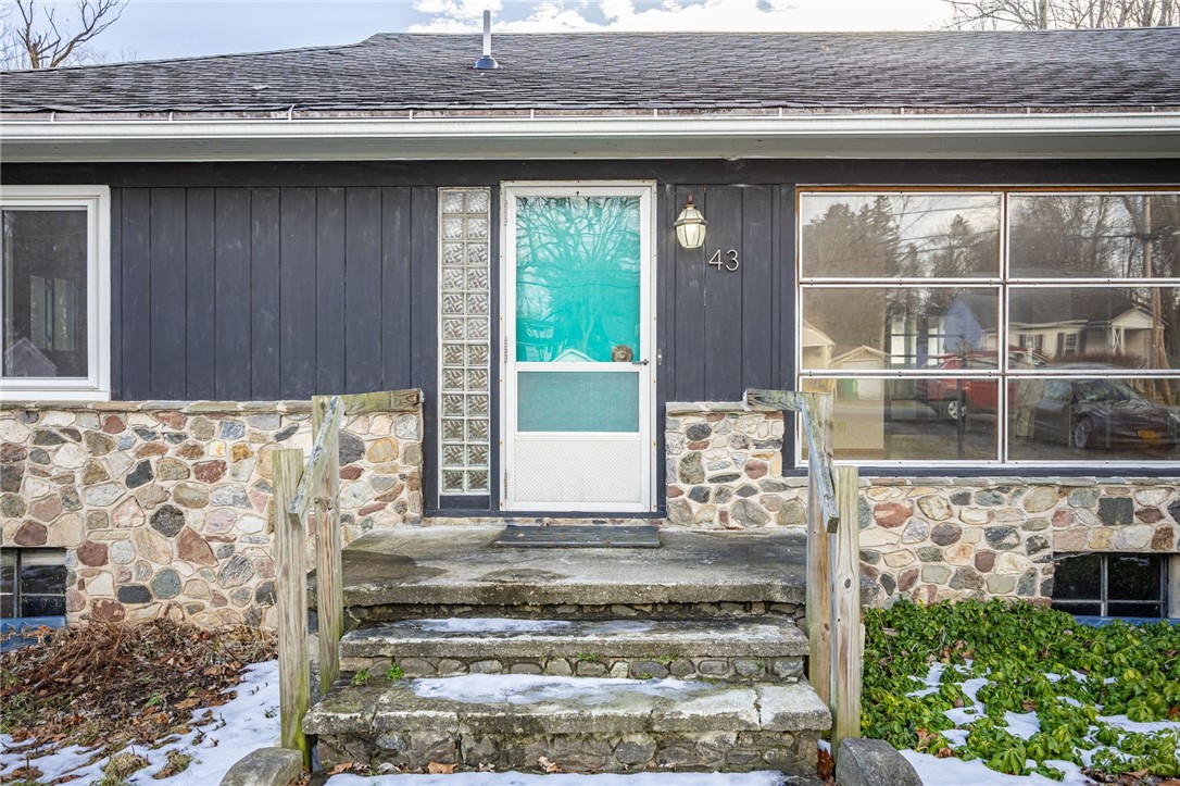 43 River Meadow Drive Henrietta, NY 14623 - Photo 4 of 32