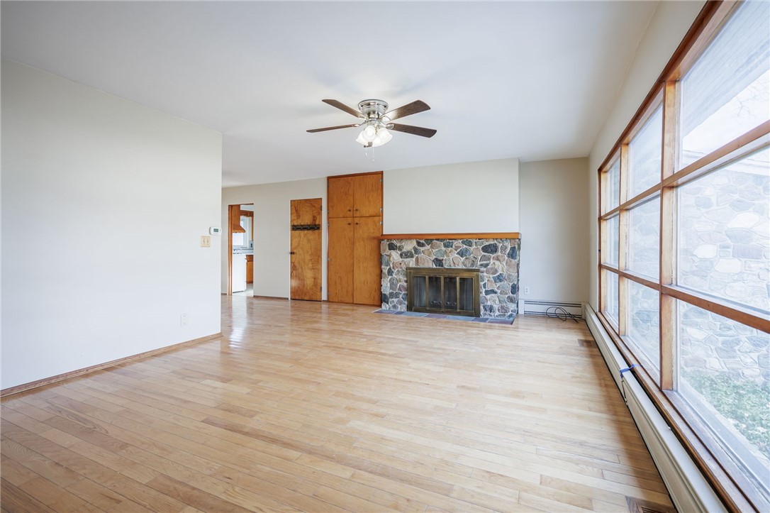 43 River Meadow Drive Henrietta, NY 14623 - Photo 5 of 32