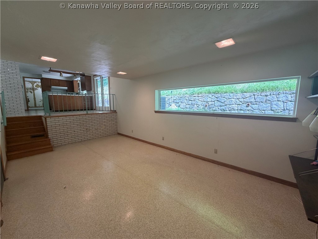4691 Dudden Fork Road Kenna, WV 25248 - Photo 4 of 34 Gallery Image 4