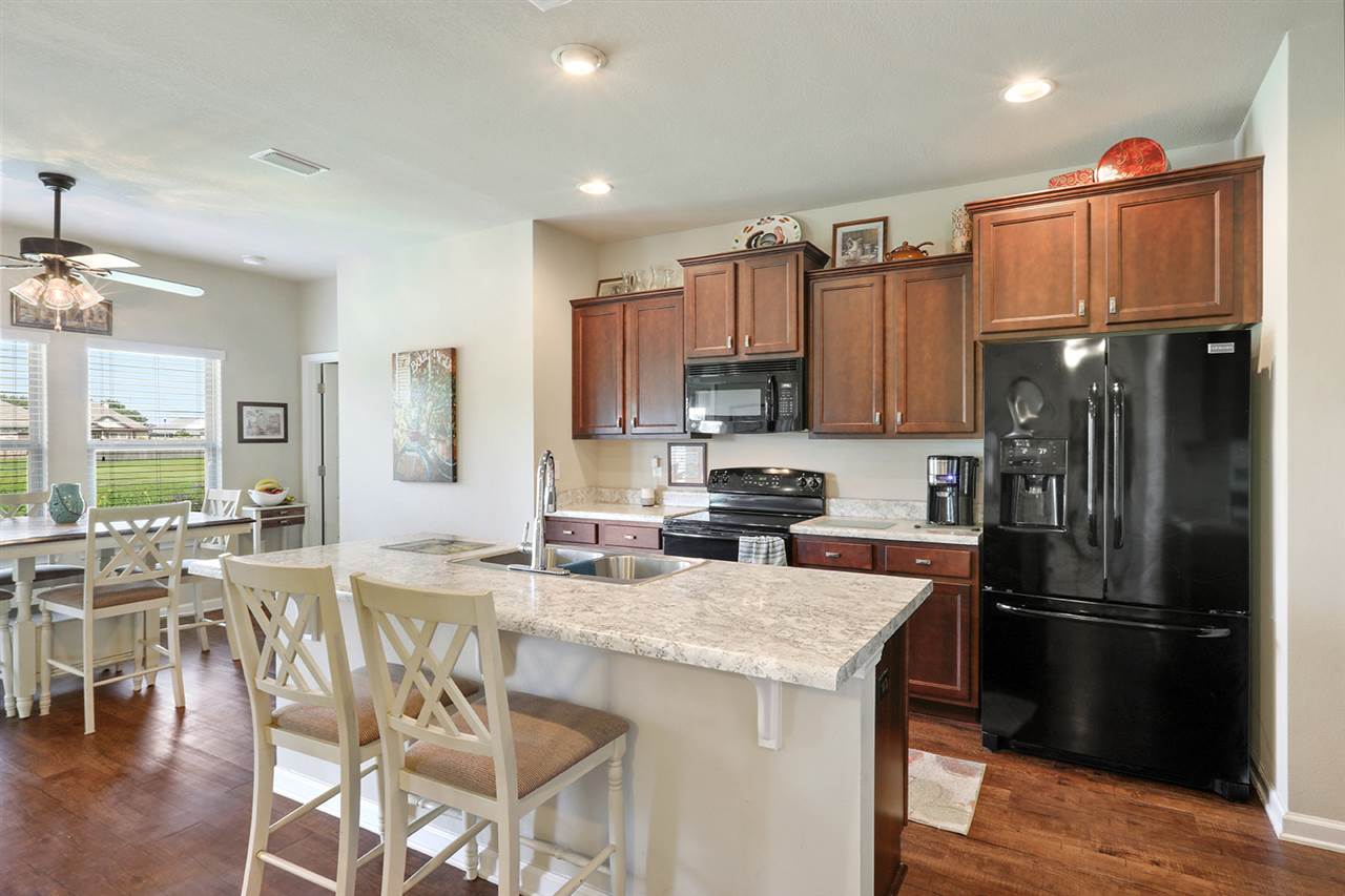 17072 Feder Drive Foley, AL 36535 - Photo 4 of 22 Kitchen