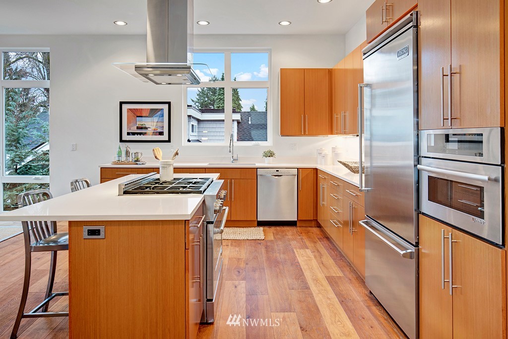 1501 Lake Washington Boulevard South Seattle, WA 98144 - Photo 15 of 24