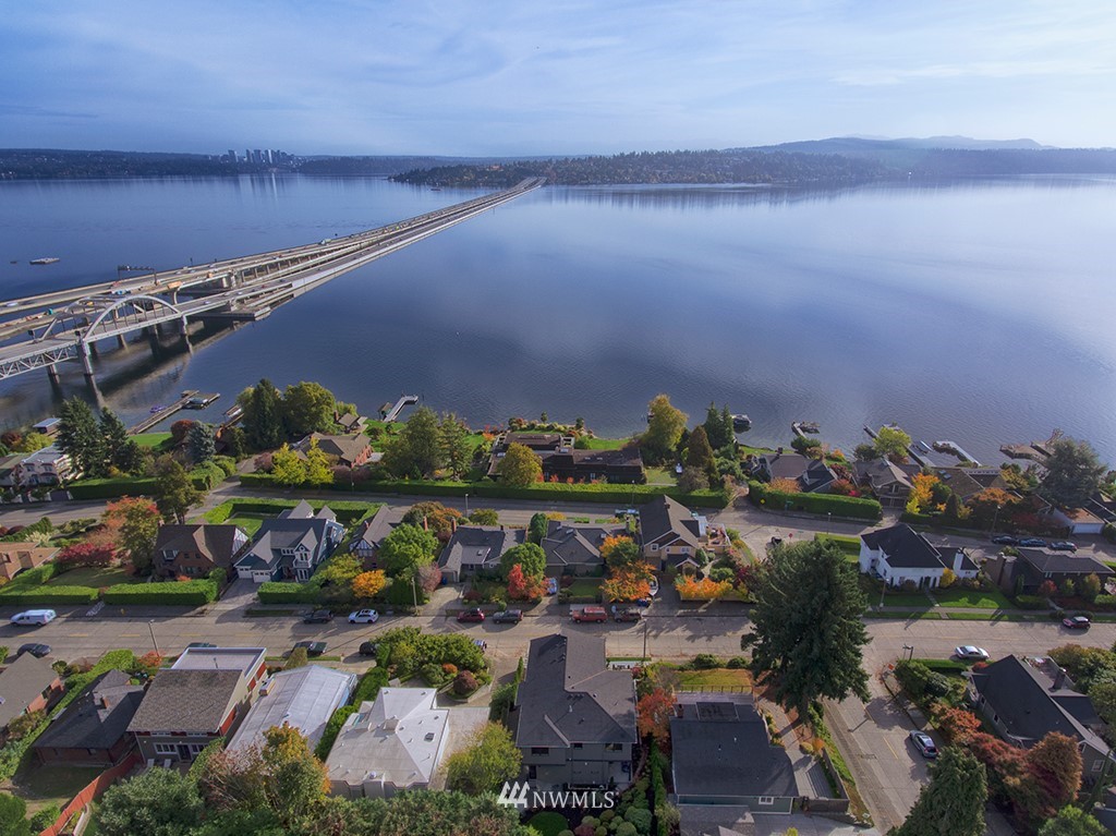 1501 Lake Washington Boulevard South Seattle, WA 98144 - Photo 5 of 24
