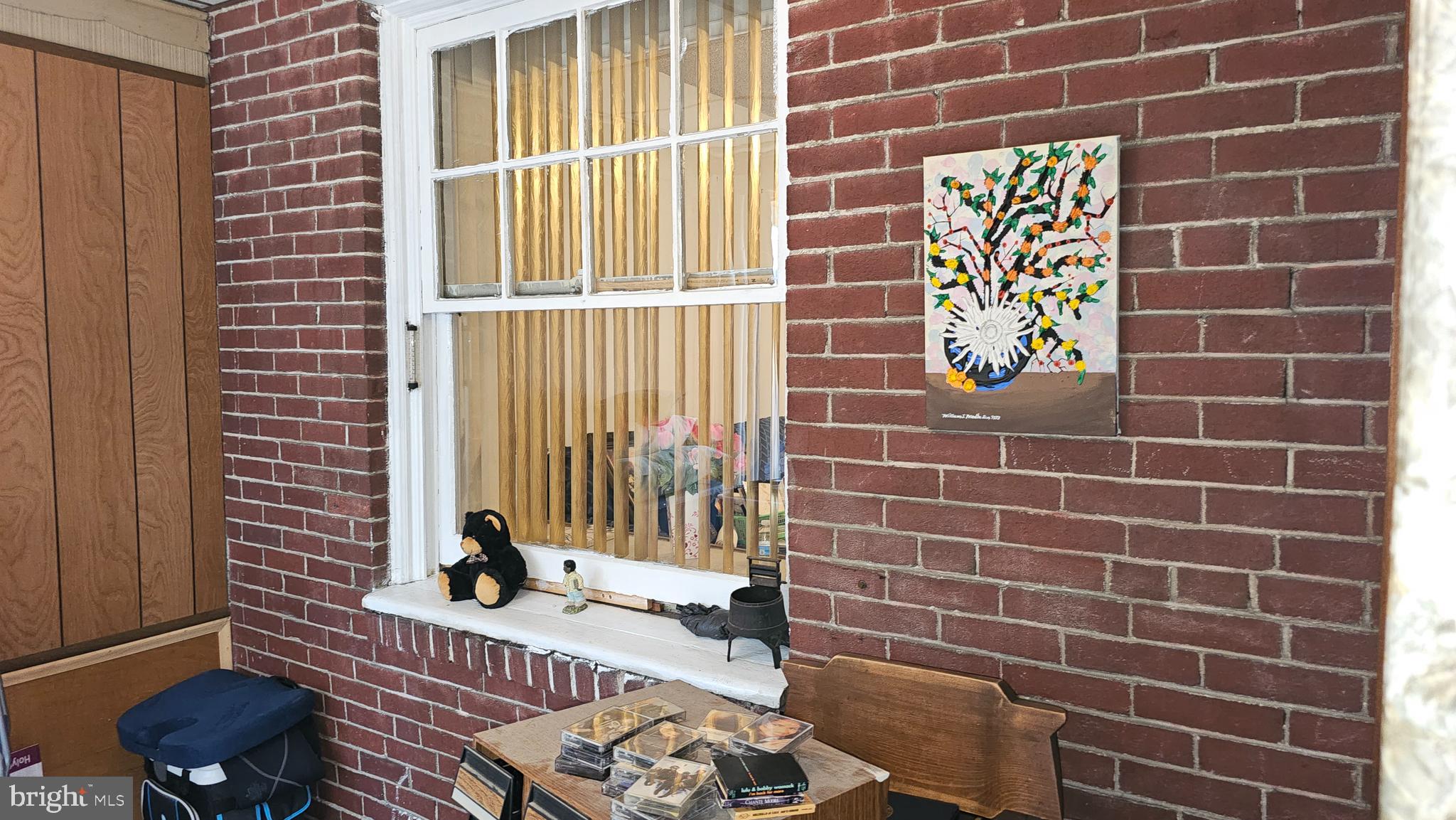 141 Pleasant Street Philadelphia, PA 19119 - Photo 3 of 42