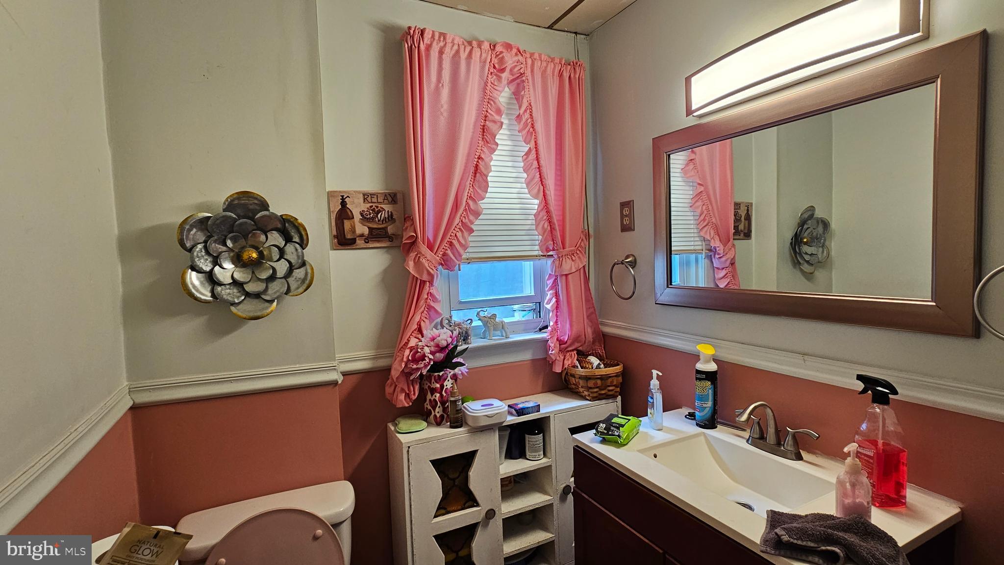 141 Pleasant Street Philadelphia, PA 19119 - Photo 32 of 42