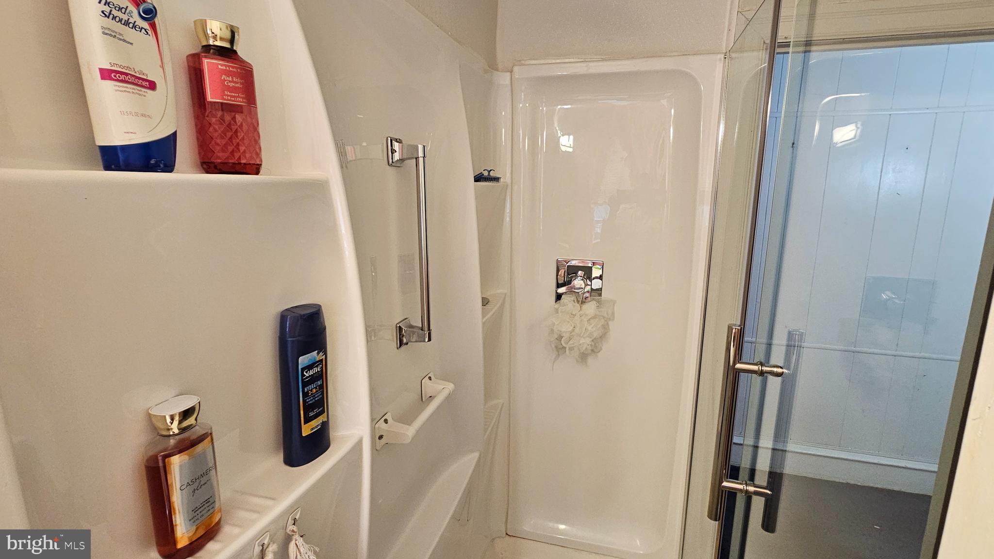 141 Pleasant Street Philadelphia, PA 19119 - Photo 34 of 42