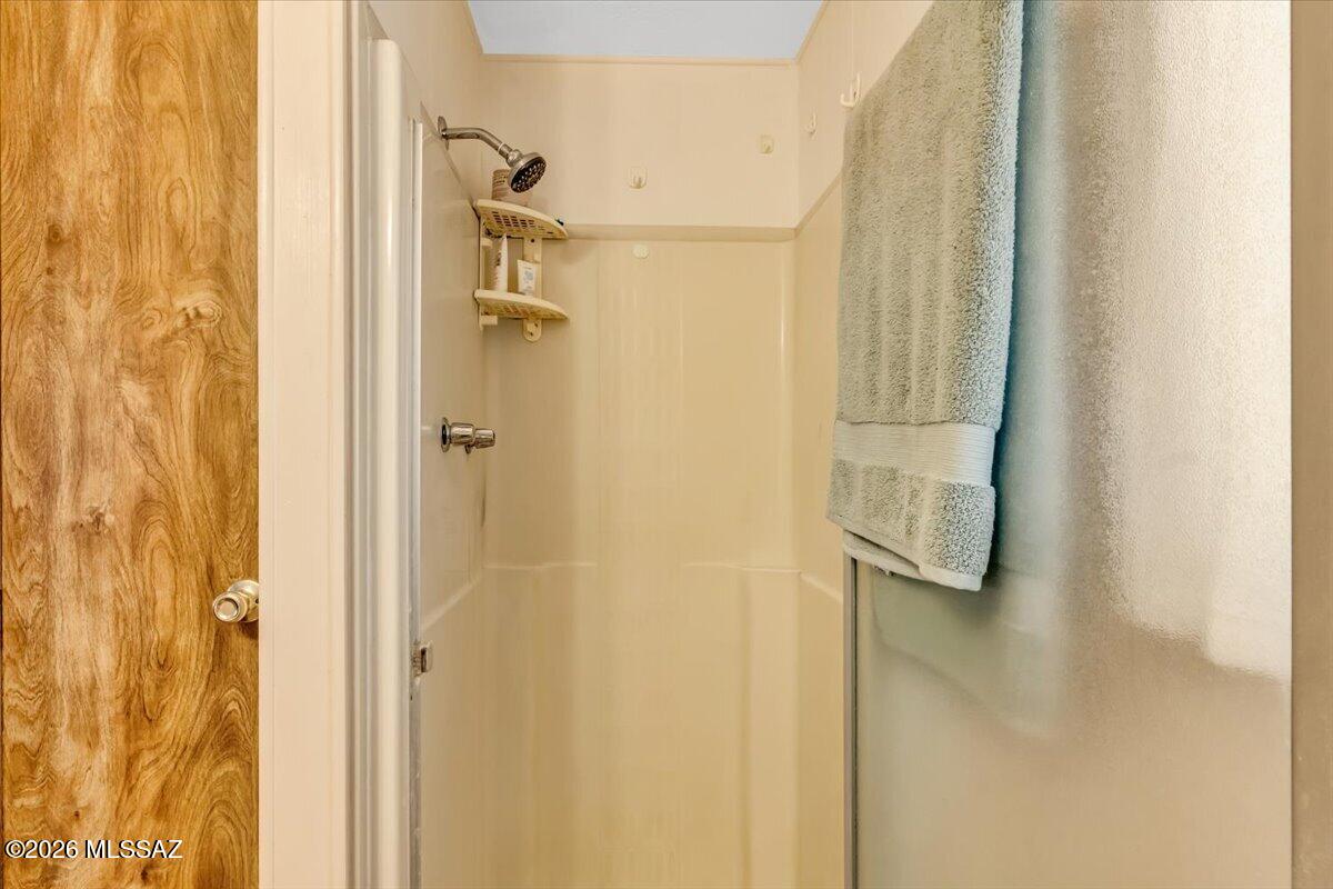 5379 West Rafter Cir Street Tucson, AZ 85713 - Photo 26 of 38 a bathroom with a shower