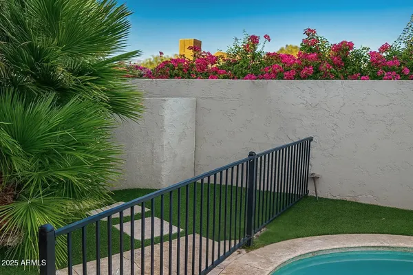 $5,700 | 8100 East Camelback Road, Unit 163, Scottsdale, AZ 85251