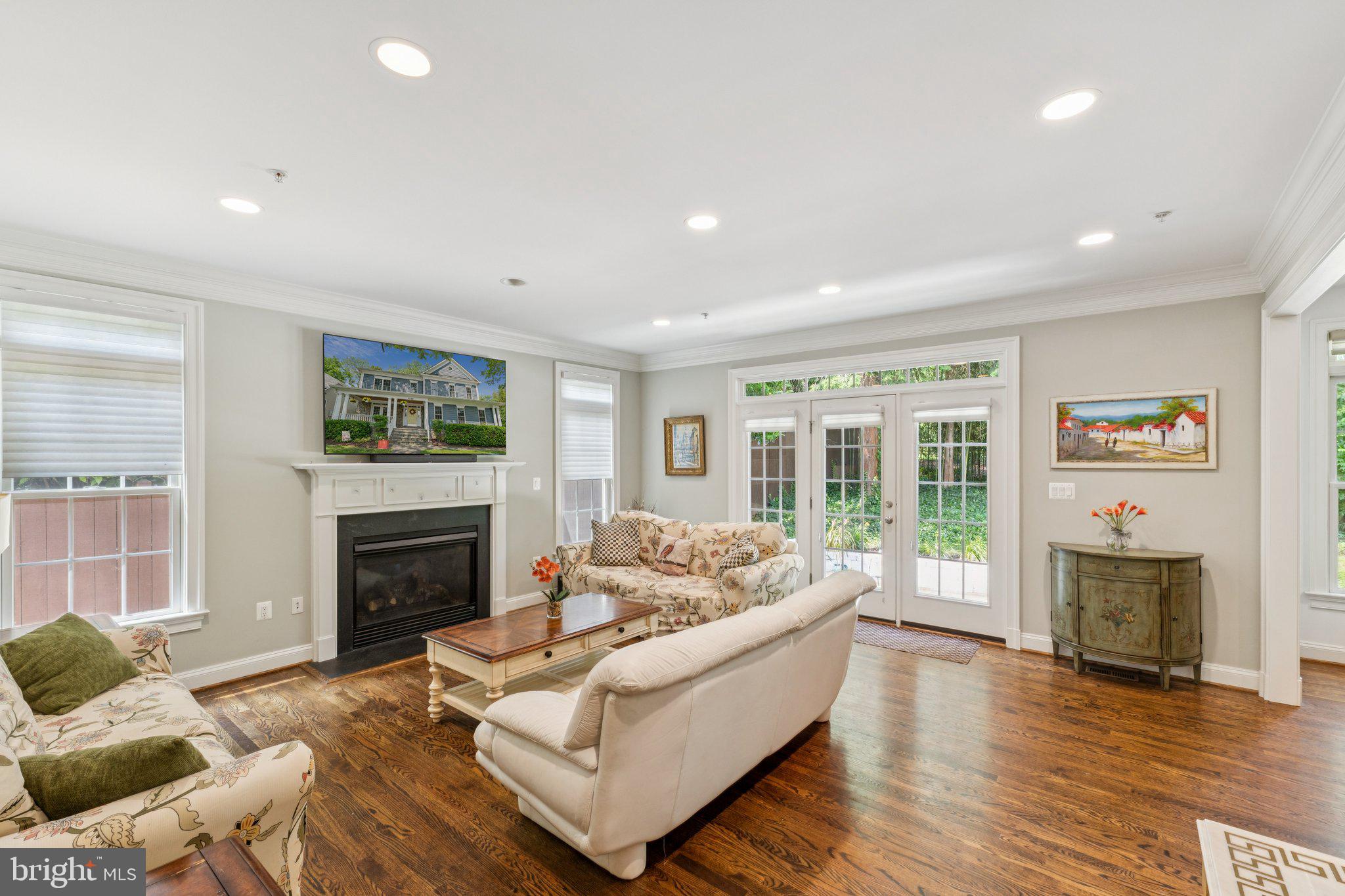 5705 Kingswood Road Bethesda, MD 20814 - Photo 12 of 53 Gallery Image 12