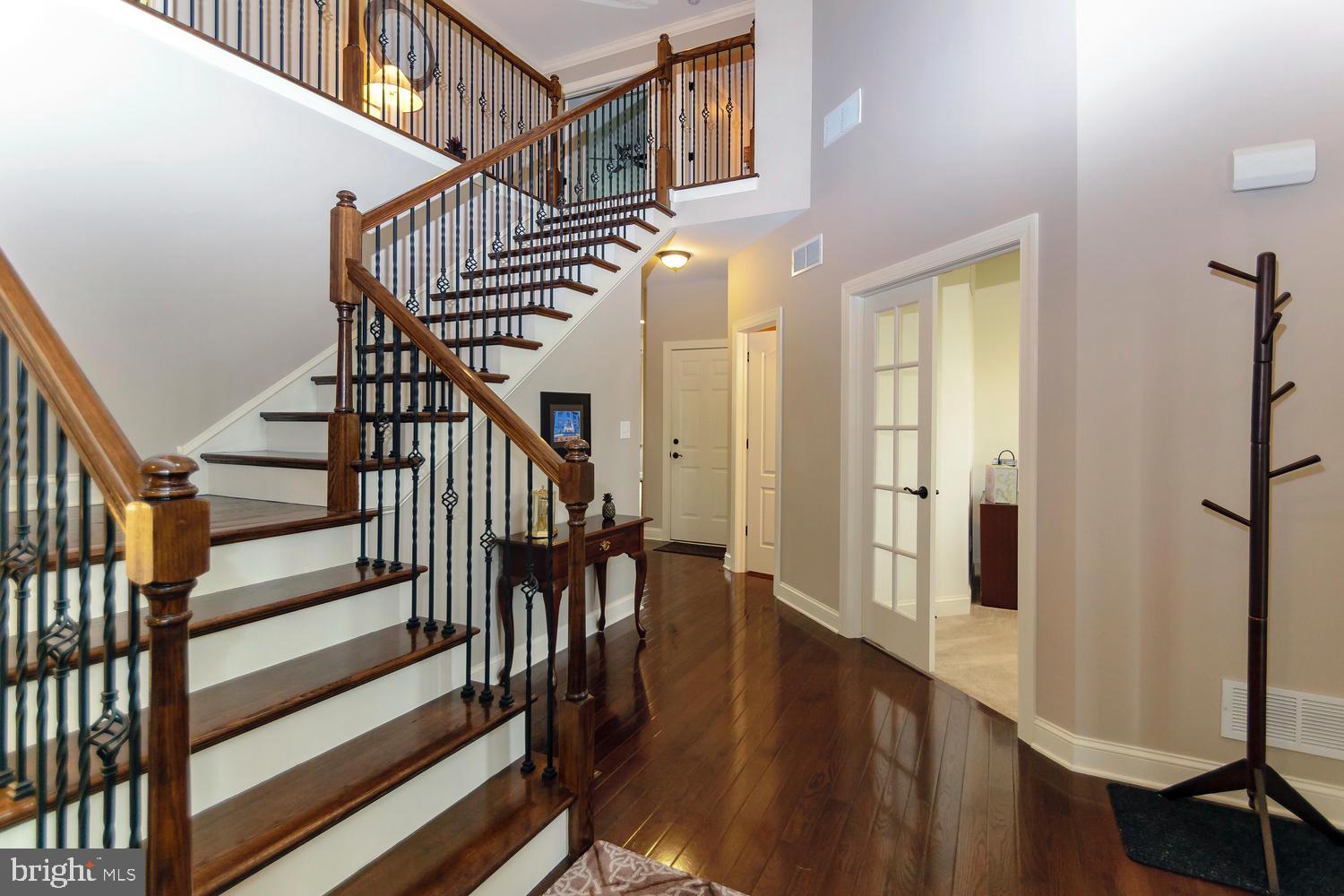 447 Yoder Road Harleysville, PA 19438 - Photo 4 of 31 Foyer