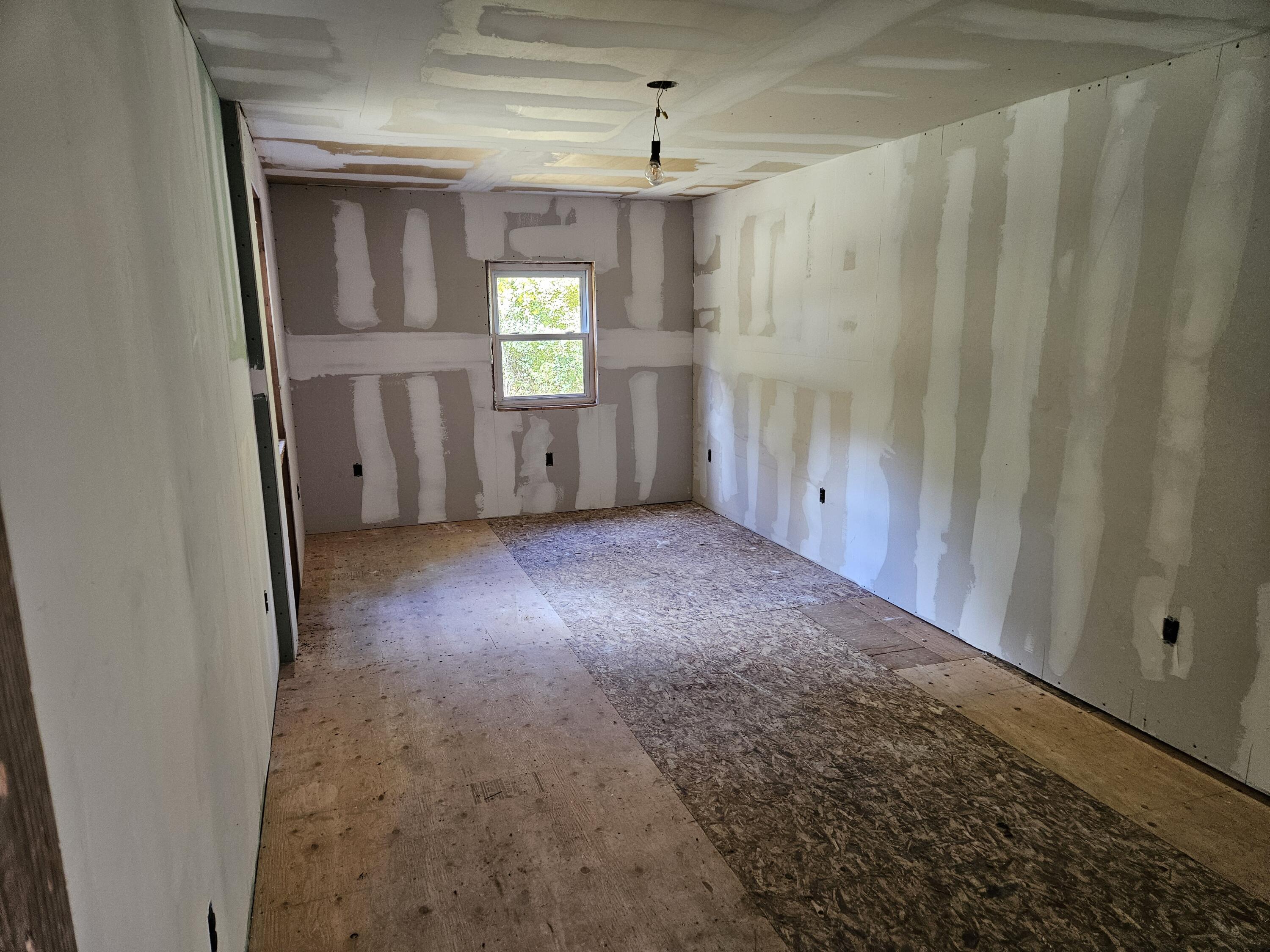 479 Elm Hill Road South Paris, ME 04281 - Photo 6 of 31 20241009_135604