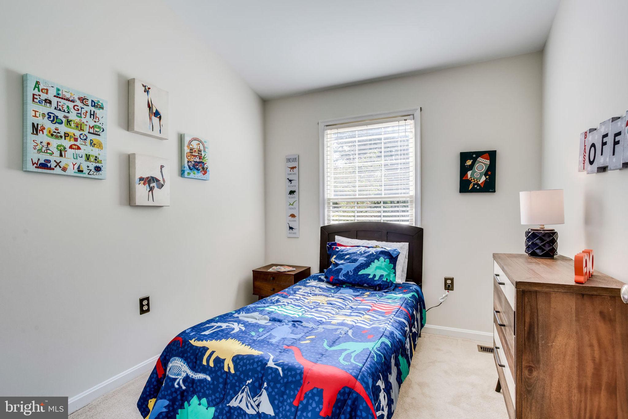 11290 Fairwind Way Reston, VA 20190 - Photo 20 of 30