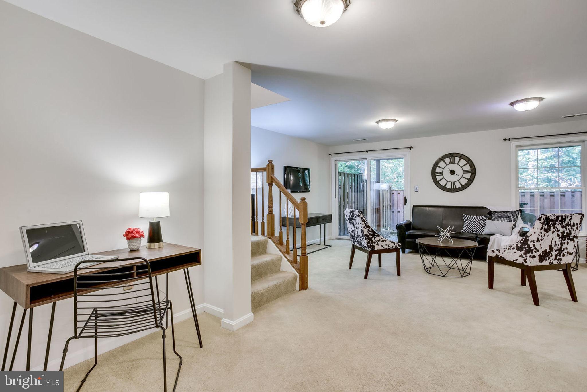 11290 Fairwind Way Reston, VA 20190 - Photo 23 of 30