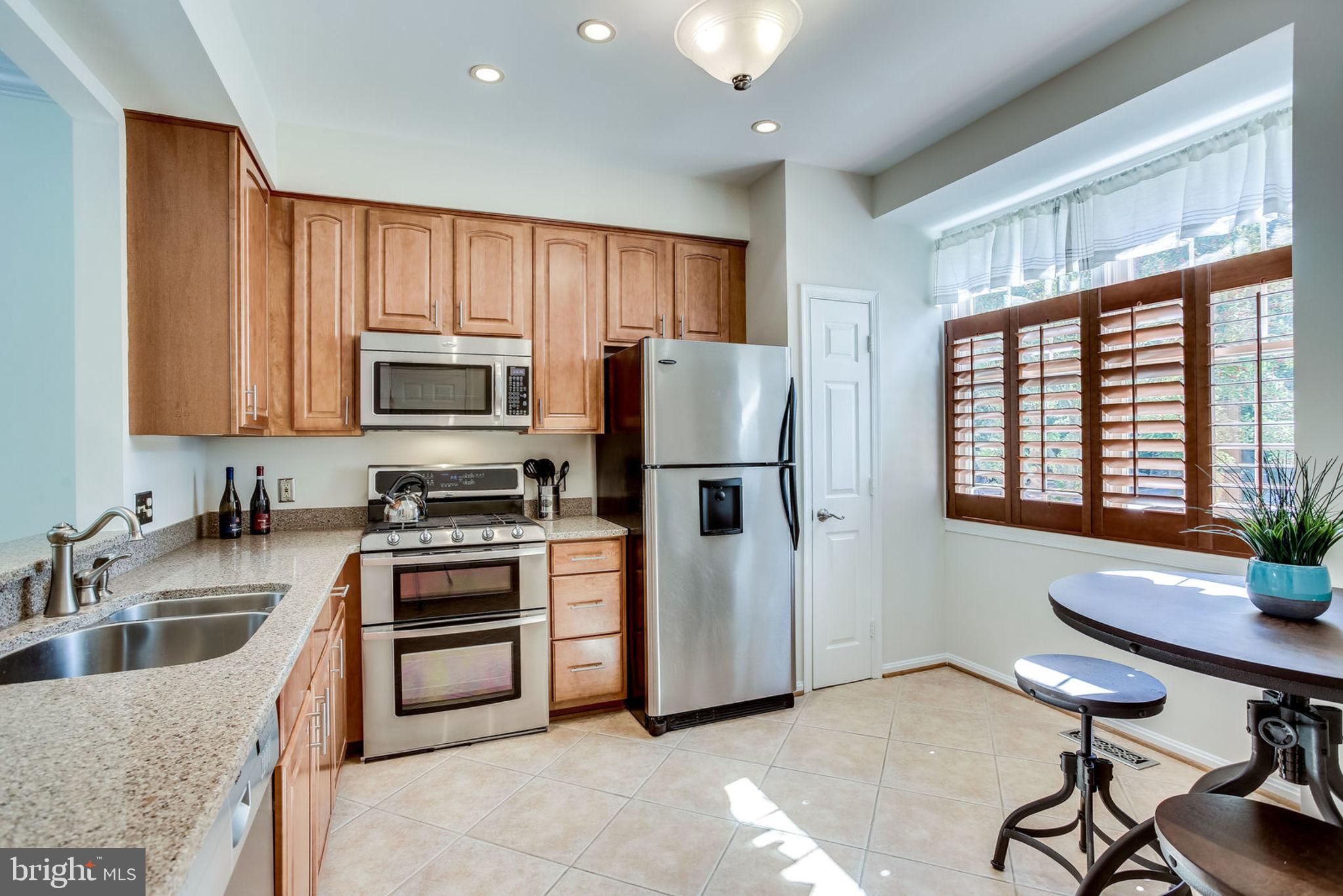 11290 Fairwind Way Reston, VA 20190 - Photo 5 of 30