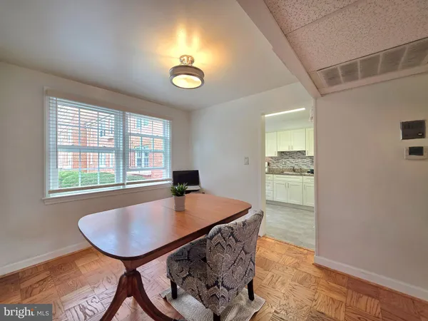 $2,075 | 6620 Boulevard View, Unit A1, Alexandria, VA 22307