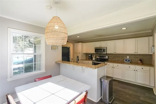 $2,850 | 701 Willow Ridge Drive Northeast, Marietta, GA 30068