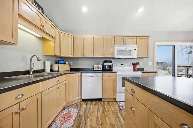 $415,000 | 1573 43rd Avenue South, Moorhead, MN 56560