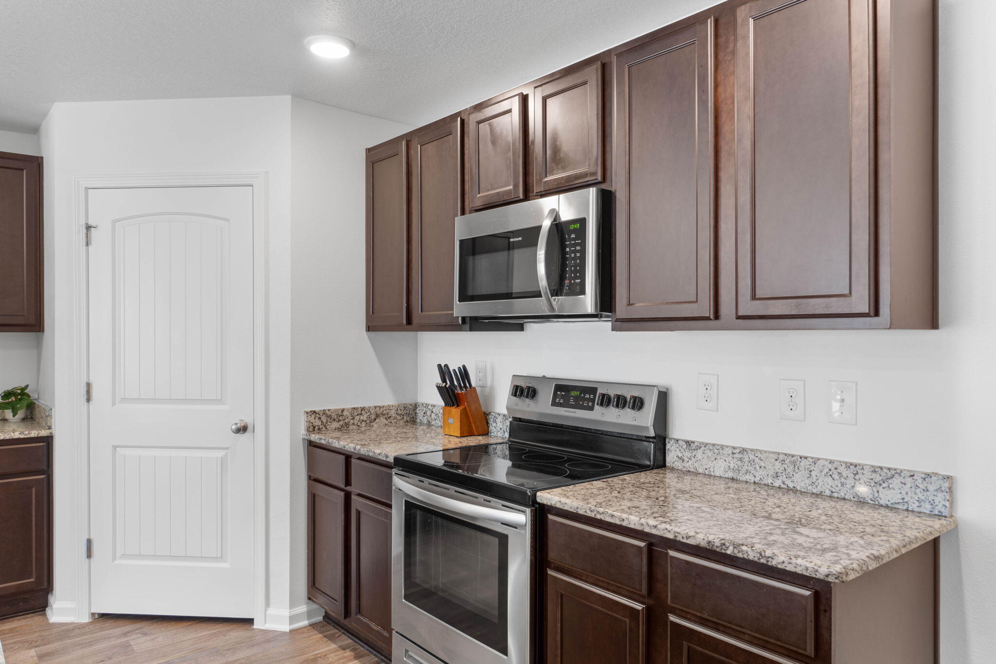 932 Merganser Way Crestview, FL 32539 - Photo 10 of 49 9-web-or-mls-Final-6