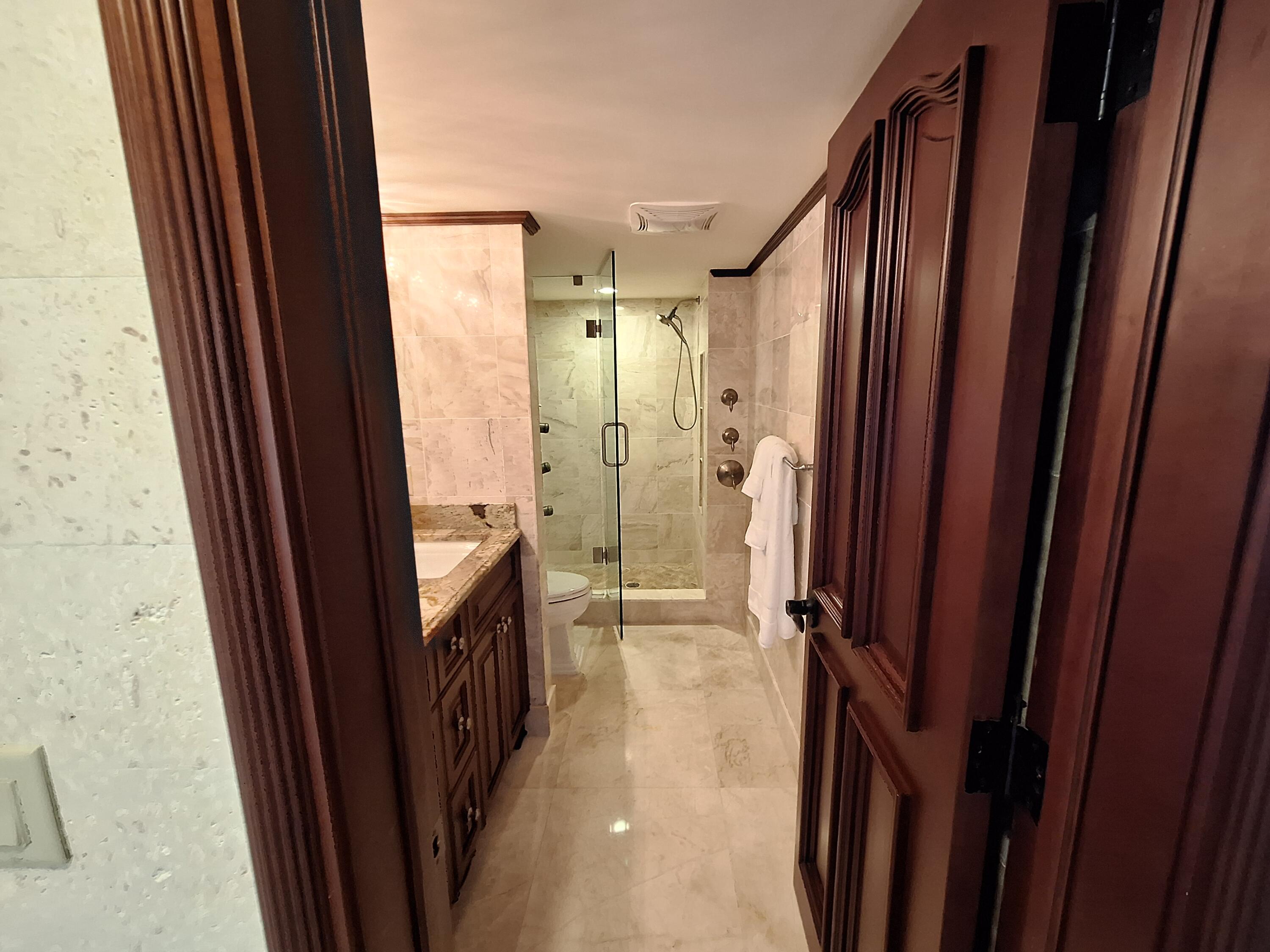 3400 North Ocean Drive, Unit PH2 Singer Island, FL 33404 - Photo 11 of 38 a view of walk in closet