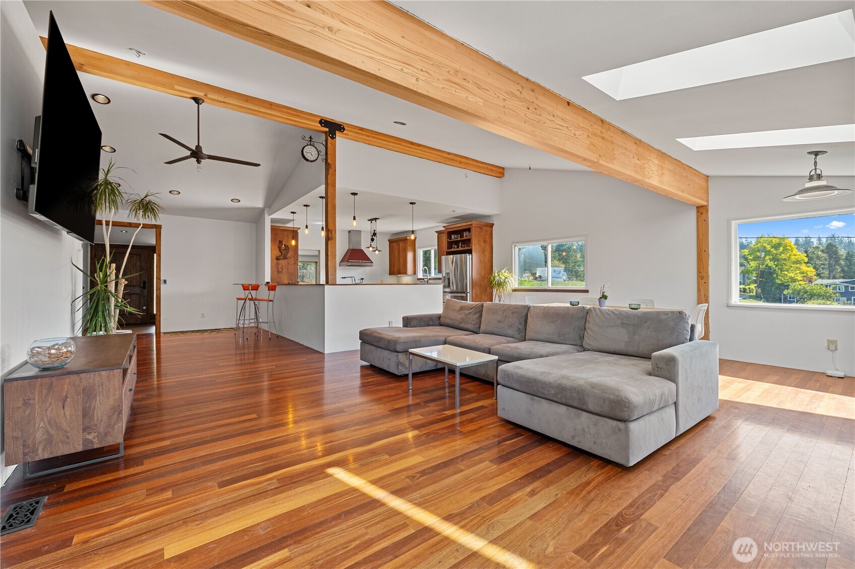 18092 Montborne Road Mount Vernon, WA 98274 - Photo 9 of 40 Gallery Image 9