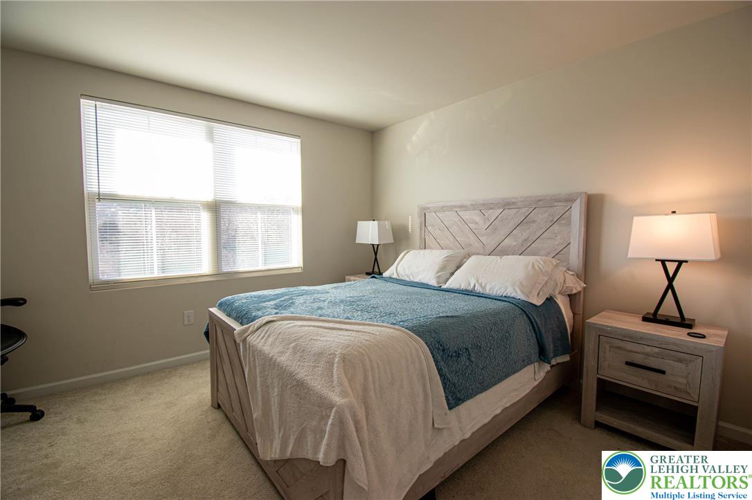 2118 Cross Country Road Northampton, PA 18067 - Photo 24 of 34