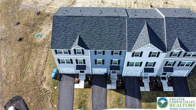 $340,000 | 2118 Cross Country Road, Northampton, PA 18067