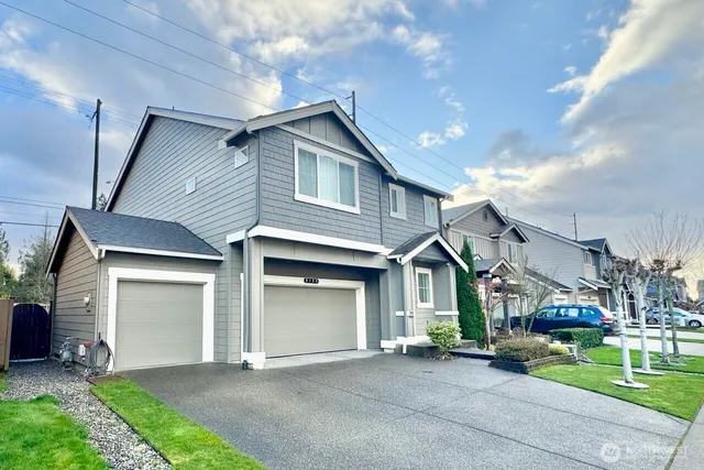 $575,000 | 8120 175th St Court East, Puyallup, WA 98375