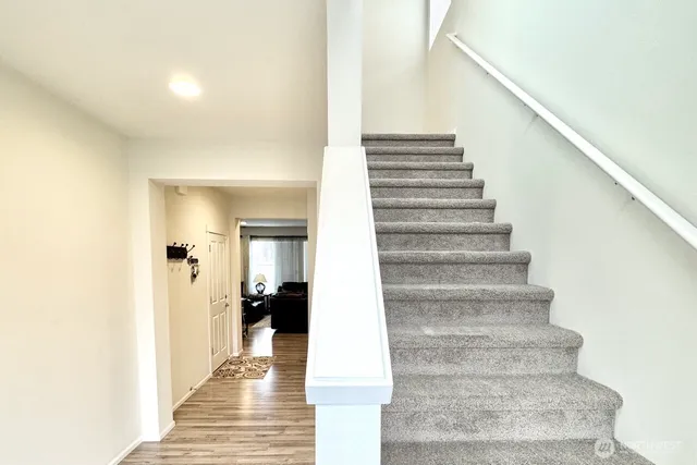 $575,000 | 8120 175th St Court East, Puyallup, WA 98375