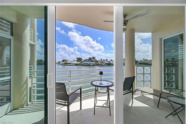 a outdoor view from a dining room