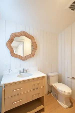$6,995,000 | 10 Silver Street, Nantucket, MA 02554