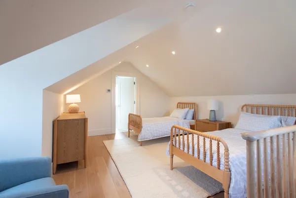 $6,995,000 | 10 Silver Street, Nantucket, MA 02554