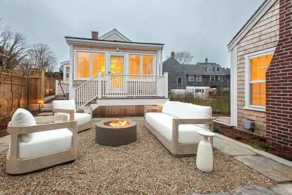 $6,995,000 | 10 Silver Street, Nantucket, MA 02554